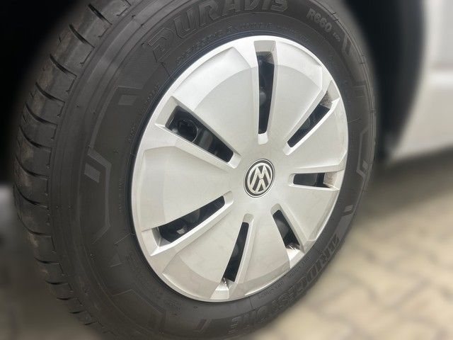 Fahrzeugabbildung Volkswagen T6.1 Kombi  Parkpilot Klima 9 Sitzer