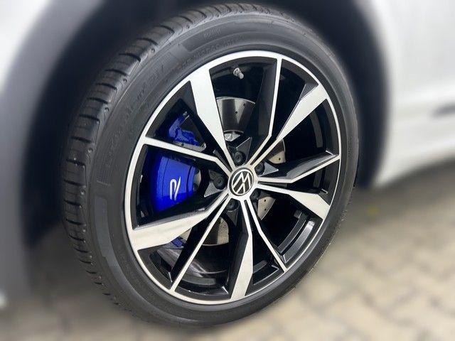 Fahrzeugabbildung Volkswagen Tiguan R AHK RearView R-Performance