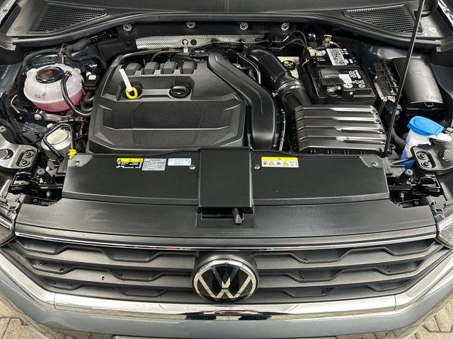 Fahrzeugabbildung Volkswagen T-Roc 1.5TSI DSG Sport ACC KAMERA NAVI STANDH DI