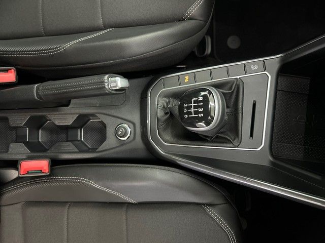 Fahrzeugabbildung Volkswagen Taigo 1.0TSI Style IQ DRIVE TRAVEL ASSIST NAVI C