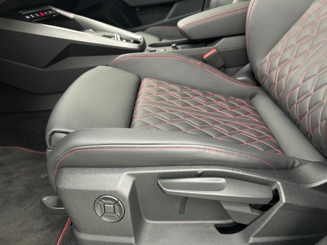 Fahrzeugabbildung Audi S3 Limousine Optikpaket Matrix Leder