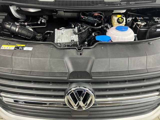 Fahrzeugabbildung Volkswagen T6.1 Transporter Kasten Allwetter AHK LED RearVi