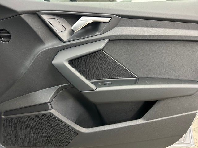 Fahrzeugabbildung Audi A3 Sportback Businesspaket Navi