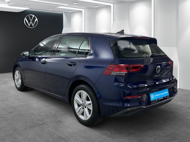 Fahrzeugabbildung Volkswagen Golf VIII Lim. 1.5TSI Life ACC KAMERA NAVI CONNE