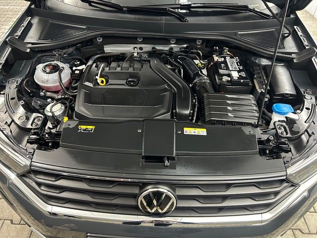 Fahrzeugabbildung Volkswagen T-Roc 1.5TSI DSG Style ACC KAMERA NAVI FRONT ASS