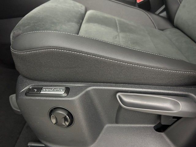 Fahrzeugabbildung Volkswagen T-Roc Style DSG IQ Drive Rear View