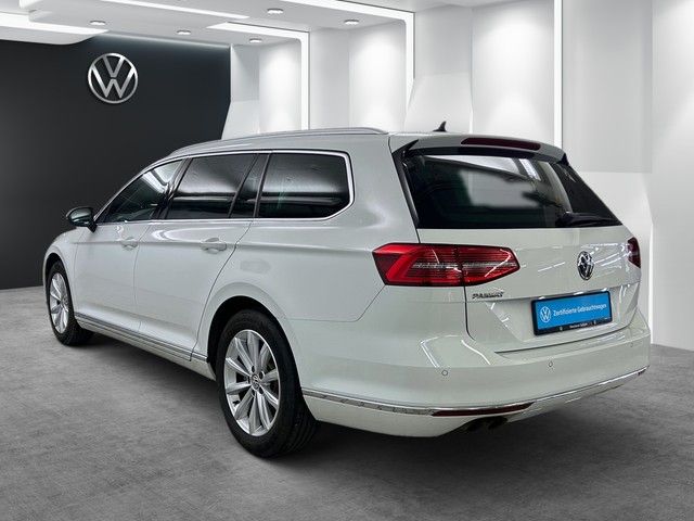 Fahrzeugabbildung Volkswagen Passat Variant 1.8 Highline  LED ACC KAMERA NAVI