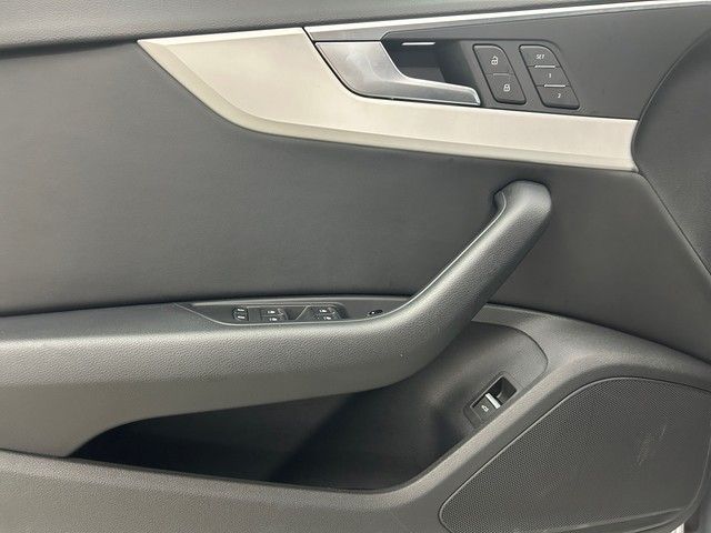 Fahrzeugabbildung Audi A4 Lim. 40TDI LED KAMERA TEILLEDER OPTK SCHWARZ