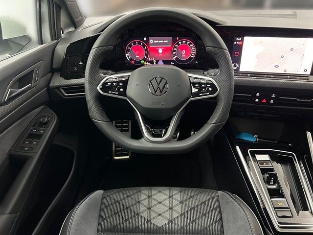 Fahrzeugabbildung Volkswagen Golf VIII Variant 1.5TSI R-Line eTSI ACC LED NAV