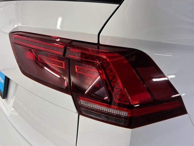 Fahrzeugabbildung Volkswagen Tiguan 2.0TSI DSG 4Mot Highl LED AHK PANO HUD ST