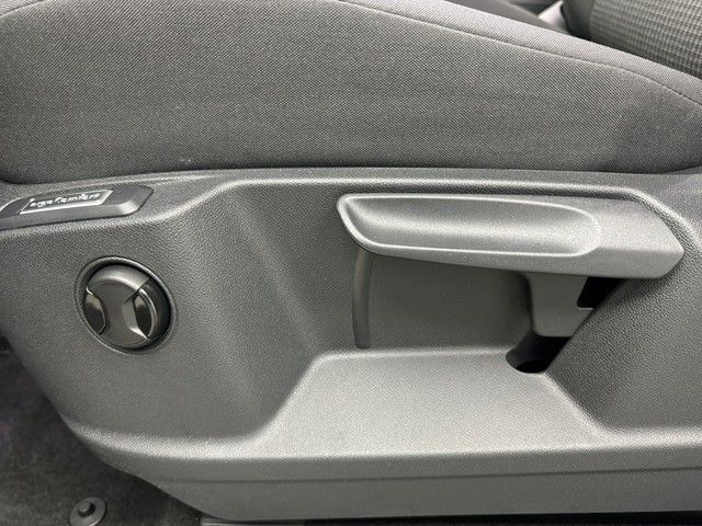 Fahrzeugabbildung Volkswagen Caddy Cargo Cool&Sound Allwetter Trennwand