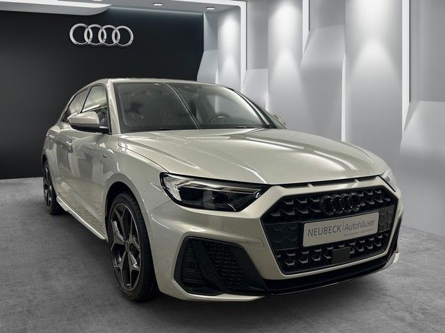 Fahrzeugabbildung Audi A1 Sportback S line LED Einparkhilfe Optikpaket