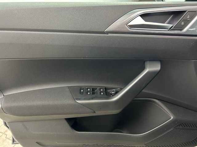 Fahrzeugabbildung Volkswagen Taigo Style DSG RearView Navi Allwetter