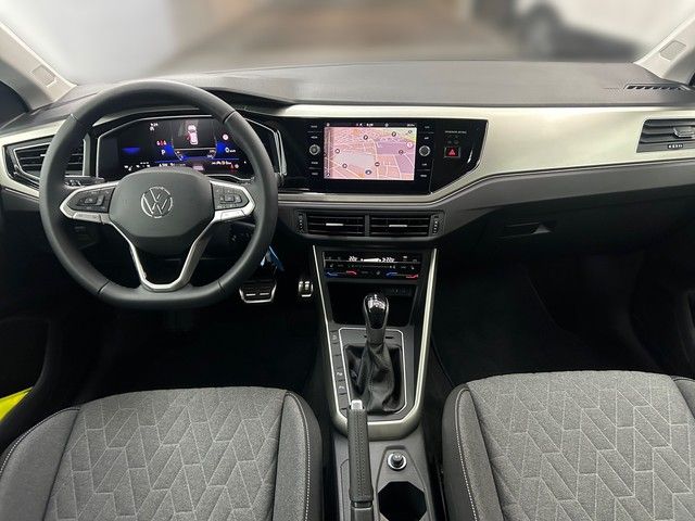 Fahrzeugabbildung Volkswagen Polo Move DSG Navi IQ Drive