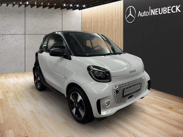 Fahrzeugabbildung Smart smart EQ fortwo Pano.-Dach/Klima/LED/Sitzhzg./BC