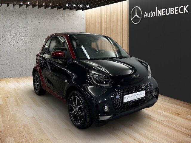 Fahrzeugabbildung Smart smart EQ fortwo Pano.-Dach/Klima/LED/Sitzhzg./BC